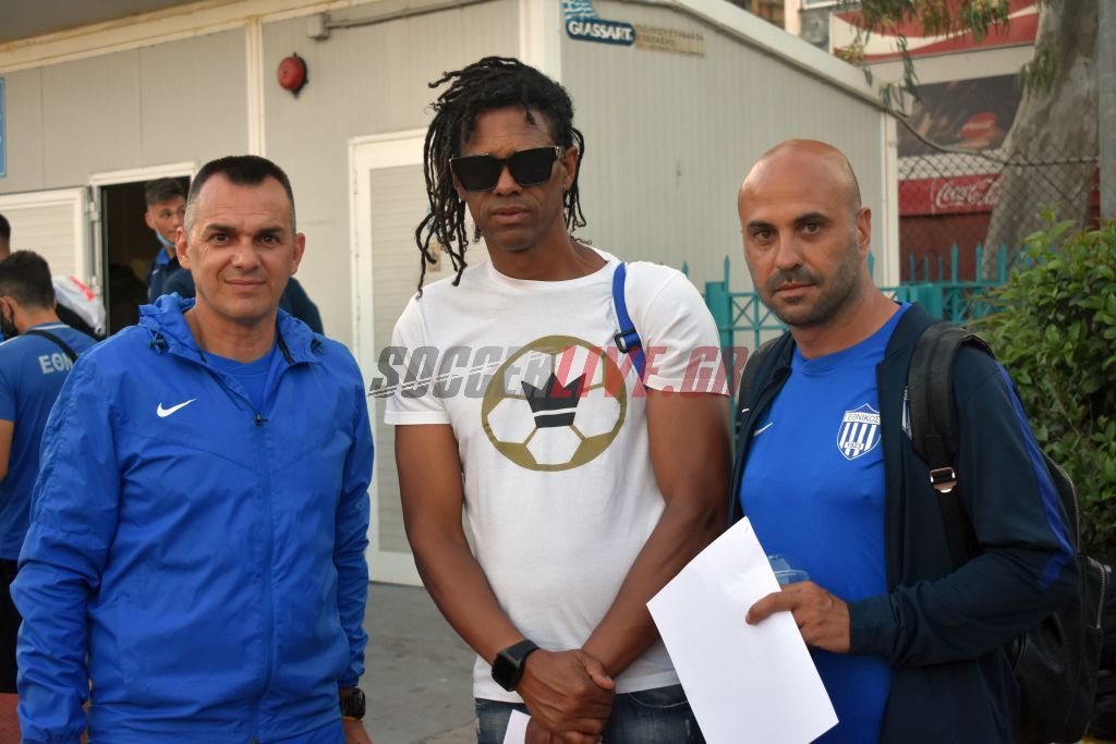 Το soccerlive.gr στη Νάξο με τον Εθνικό-Αναχώρησε η αποστολή για το νησί της Αριάδνης [pics]