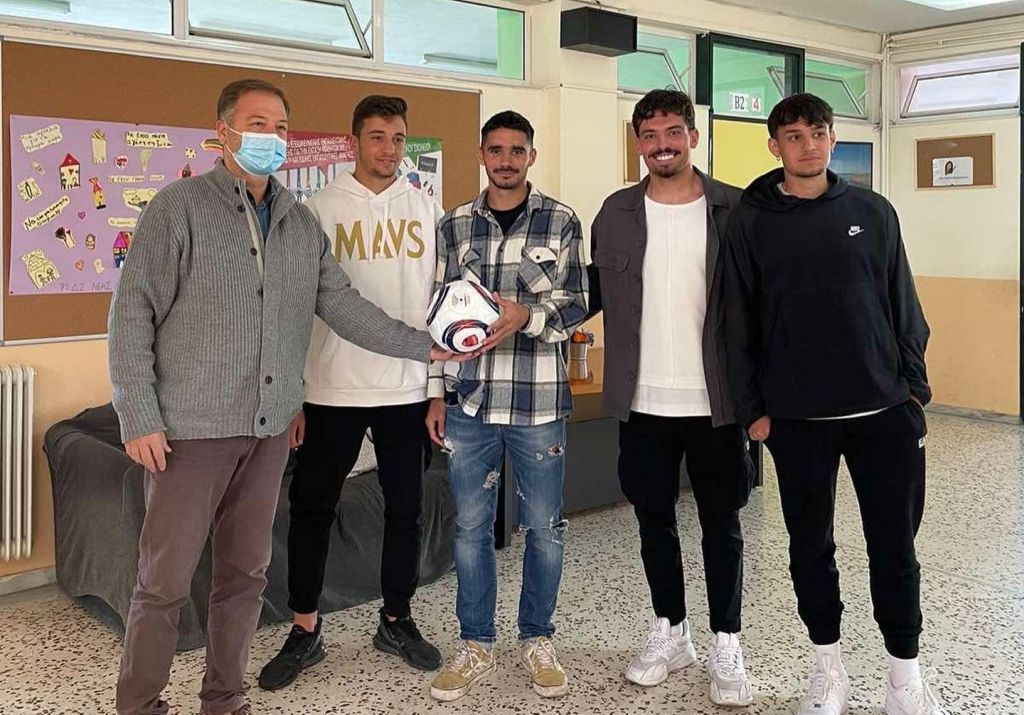 Πανιωνιος: Επίσκεψη σε σχολείο και πρόσκληση σε μαθητές για το ματς με τον Αίαντα Γαστούνης