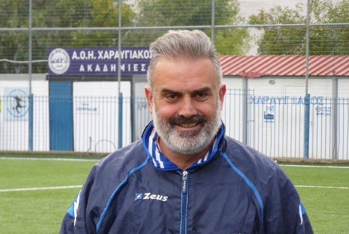 Άκης Μιχαηλίδης: Ένας «ιδιόρρυθμος» coach που πρωταγωνιστεί στην Β' ΕΠΣΑ 